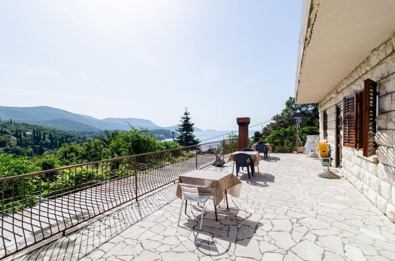 Villa Peragic Molunat Exterior photo